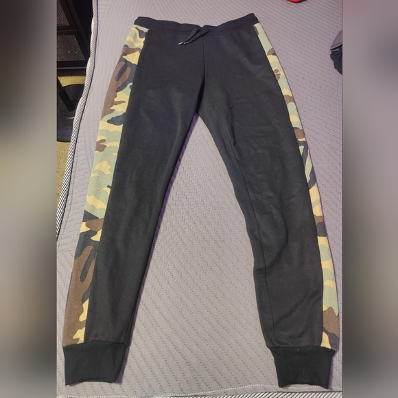 Sweatpants - Picture 1 of 2